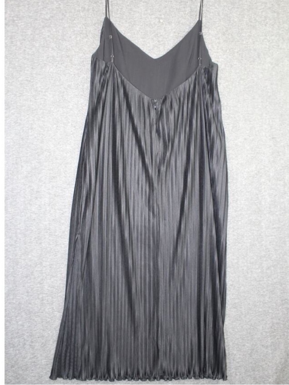 Astr Black Pleated Midi Slip Dress with Side Slit - Picture 3 of 3